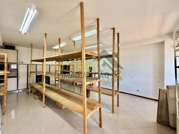 Loja para Venda em Angra (Nossa Senhora da Conceição)