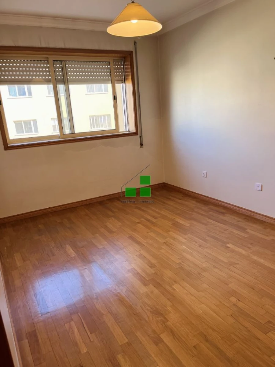 Apartamento T3 para Venda em Cedofeita, Santo Ildefonso, Sé, Miragaia, São Nicolau e Vitória Foto 15
