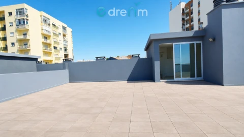 Apartamento T2 para Venda em União das Freguesias de Setúbal