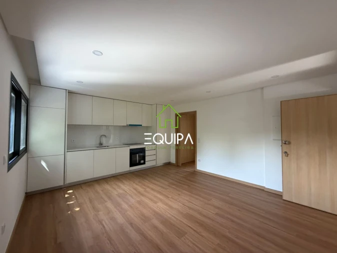 Apartamento T1 para Venda em Caldas de Vizela (São Miguel e São João) Foto 4