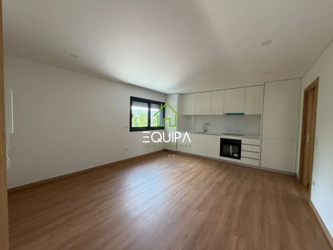 Apartamento T1 para Venda em Caldas de Vizela (São Miguel e São João) Foto 2