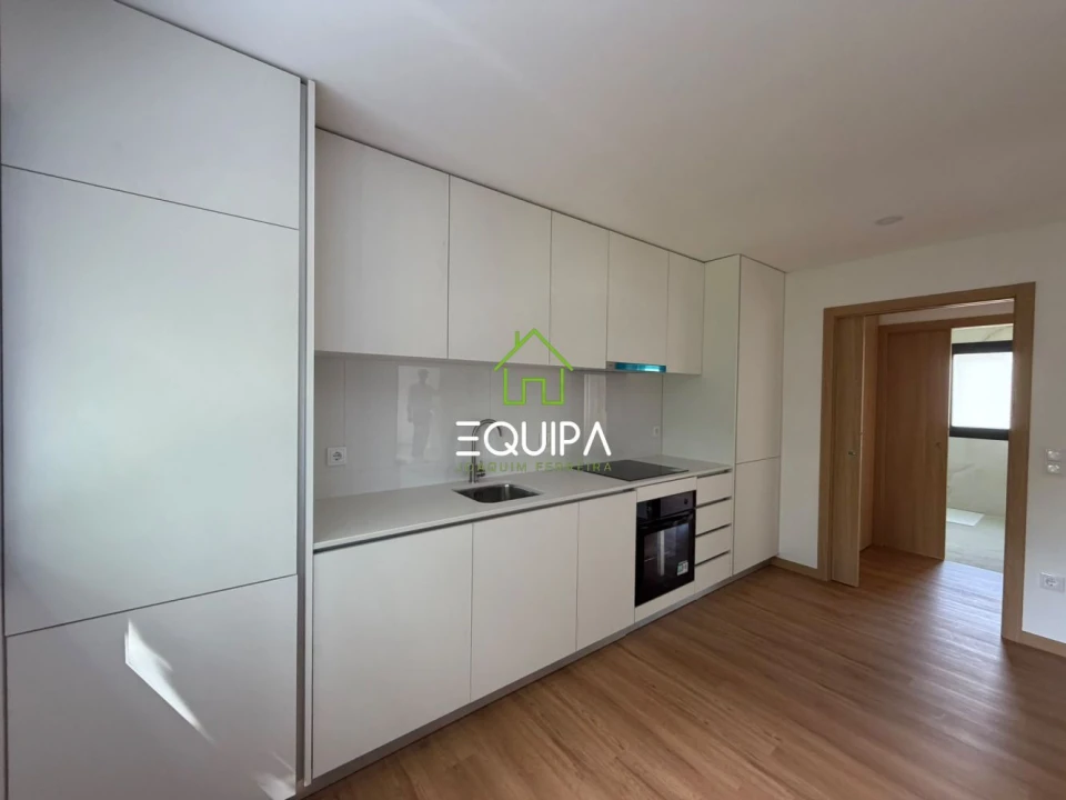 Apartamento T1 para Venda em Caldas de Vizela (São Miguel e São João) Foto 3