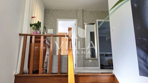 Moradia T4 para Venda em Charneca de Caparica e Sobreda