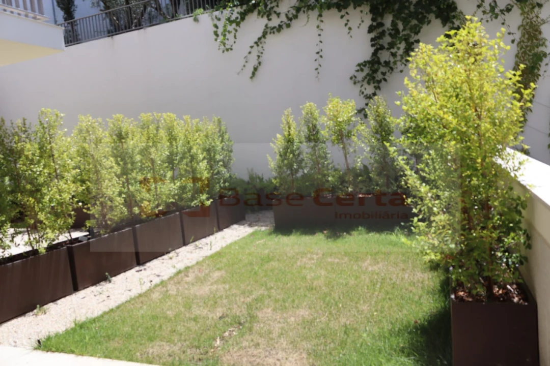 Apartamento T2 para Venda em Santa Clara Foto 27
