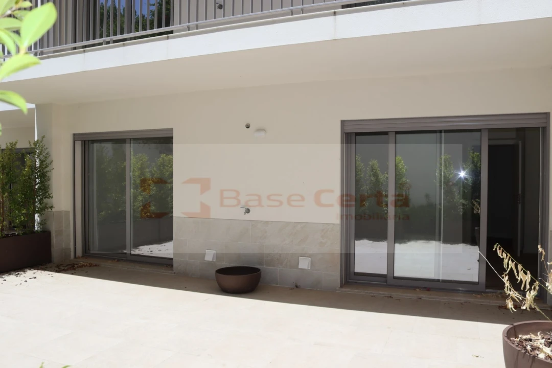 Apartamento T2 para Venda em Santa Clara Foto 24