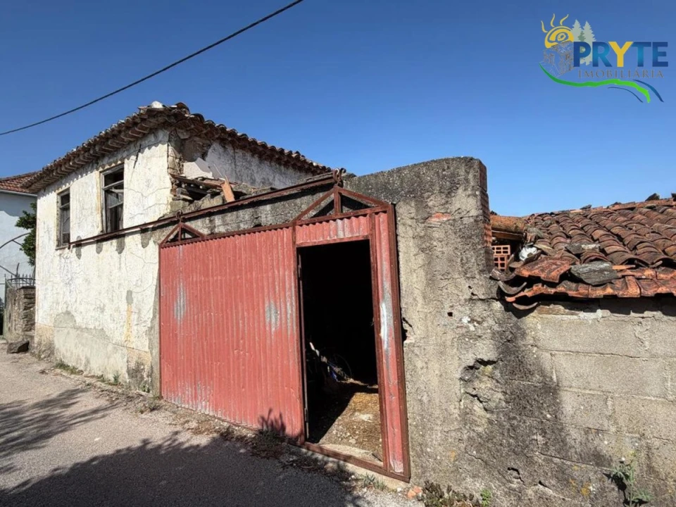 Moradia T3 para Venda em Cumeada e Marmeleiro Foto 4