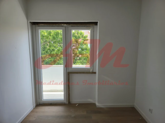 Apartamento T2 para Venda em Falagueira-Venda Nova Foto 19