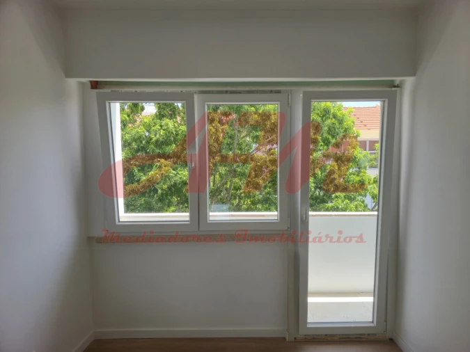 Apartamento T2 para Venda em Falagueira-Venda Nova Foto 21