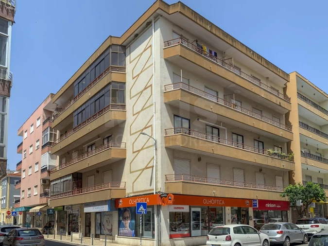 Apartamento T2 para Venda em Alverca do Ribatejo e Sobralinho Foto 9