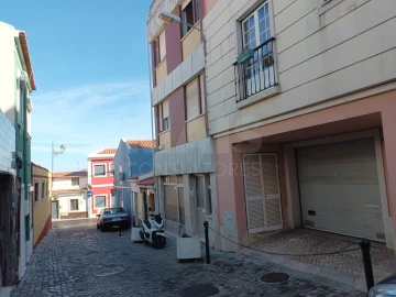 Prédio para Venda em Vila Franca de Xira