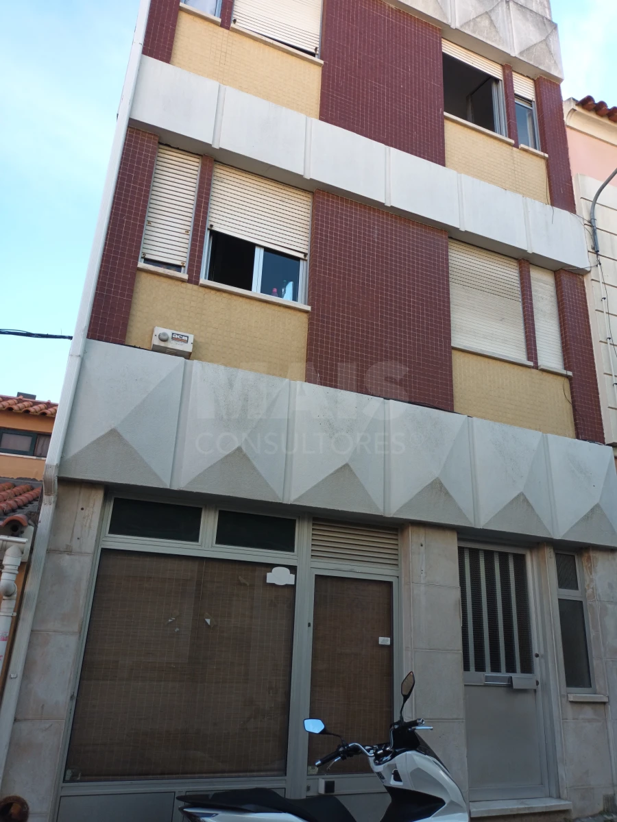 Prédio para Venda em Vila Franca de Xira Foto 3