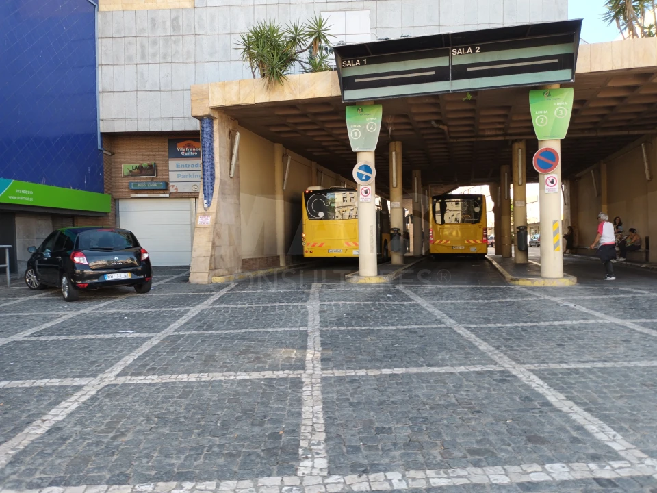 Prédio para Venda em Vila Franca de Xira Foto 5