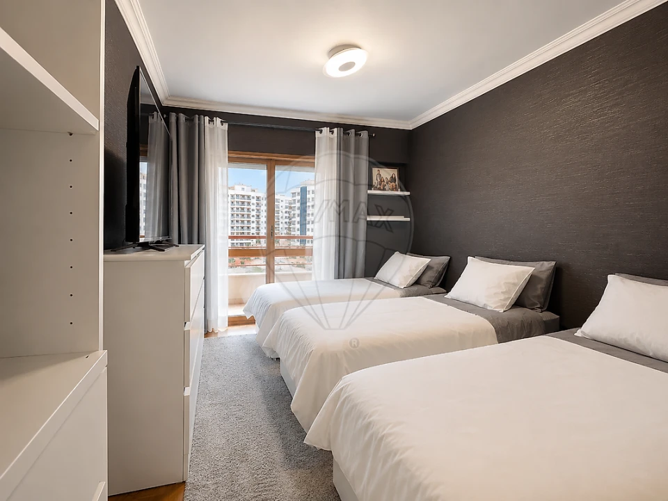 Apartamento T3 para Venda em Odivelas Foto 19