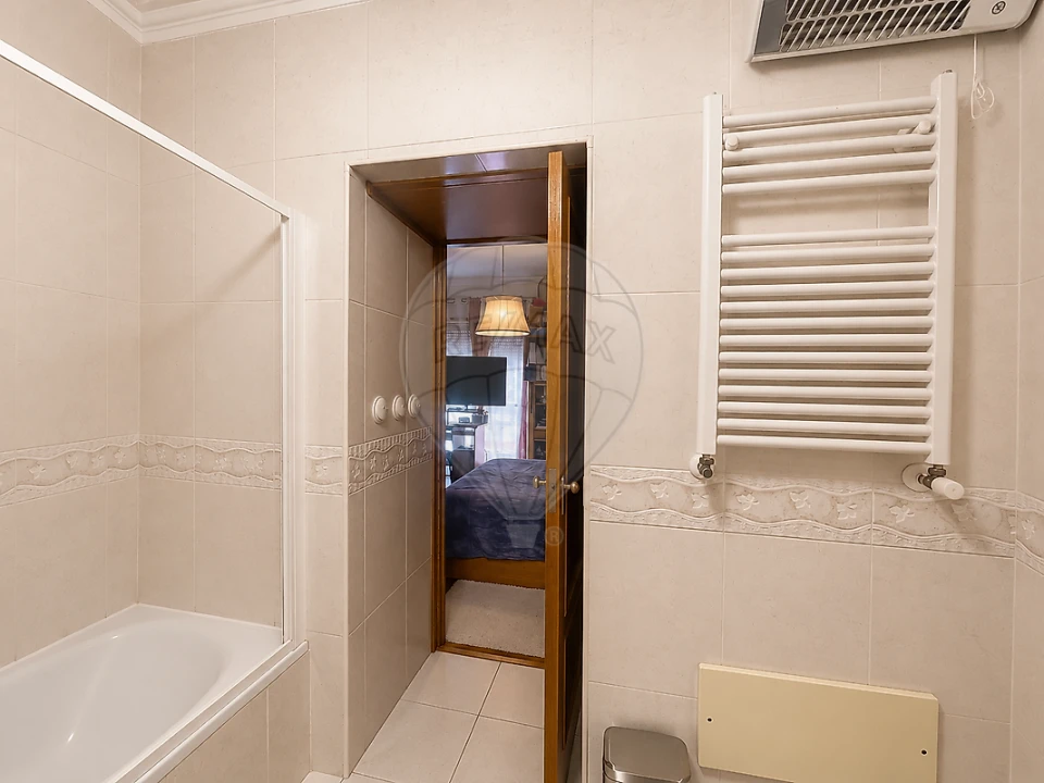 Apartamento T3 para Venda em Odivelas Foto 8