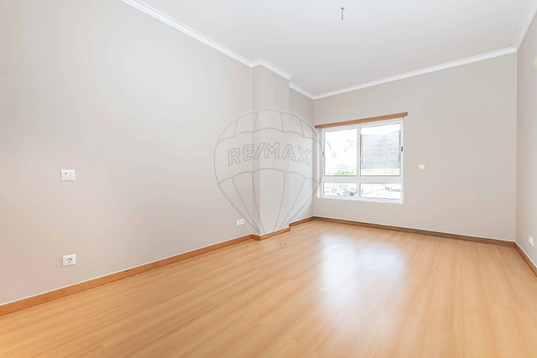 Apartamento T2 para Venda em Mina de Água Foto 15
