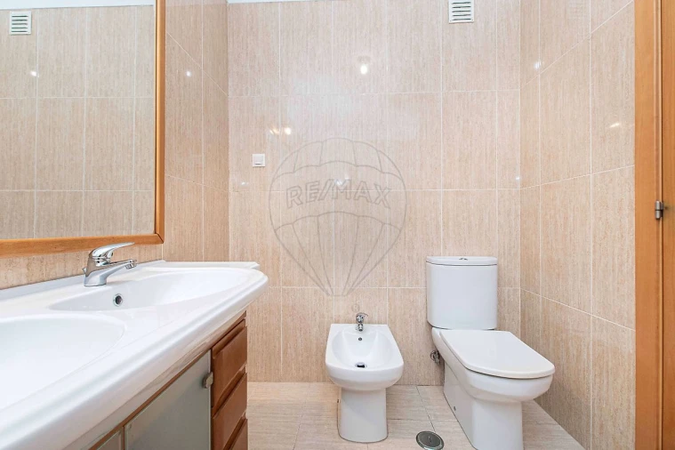 Apartamento T2 para Venda em Mina de Água Foto 22