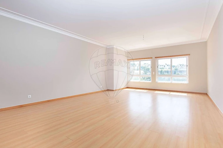 Apartamento T2 para Venda em Mina de Água Foto 13