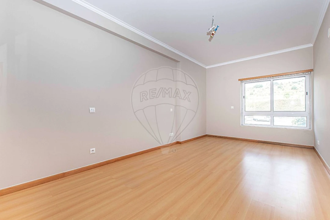 Apartamento T2 para Venda em Mina de Água Foto 19