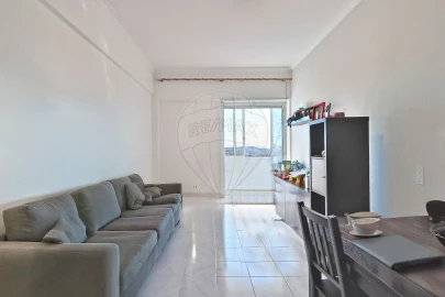 Apartamento T2 para Venda em Mina de Água