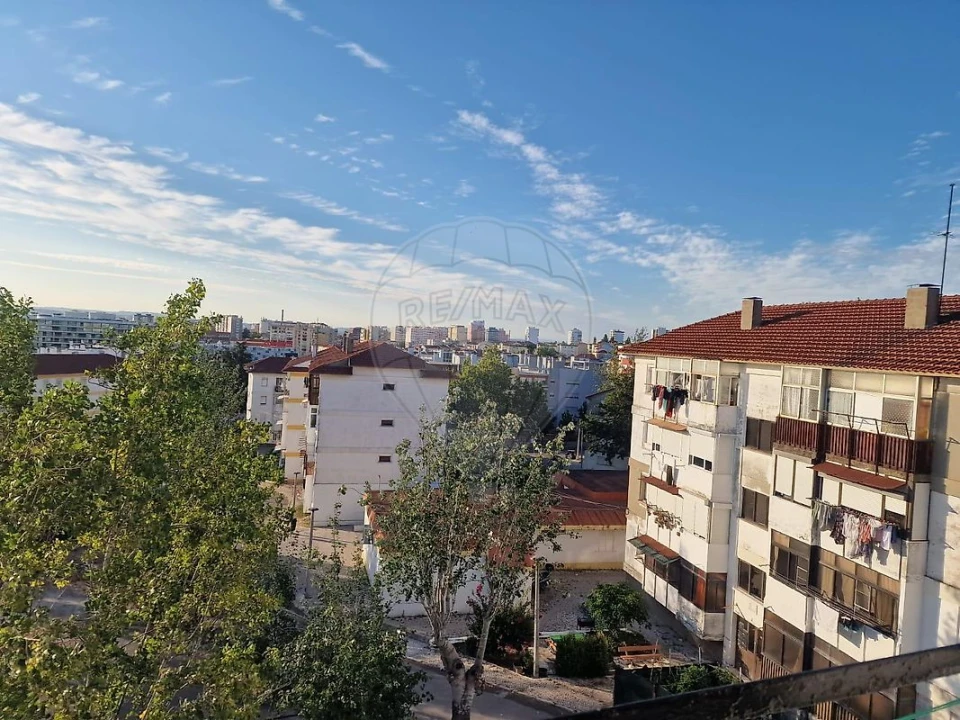 Apartamento T3 para Venda em Alto do Seixalinho, Santo André e Verderena Foto 3