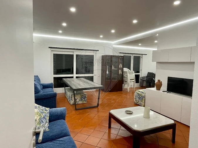 Moradia T3 para Arrendamento em Albufeira e Olhos de Água Foto 11