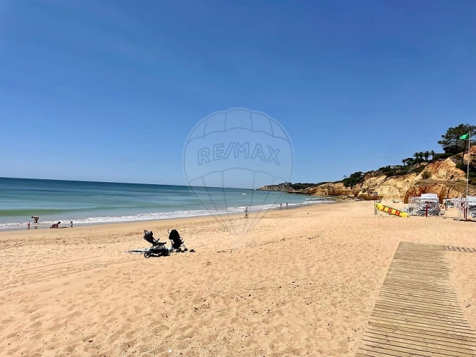 Moradia T3 para Arrendamento em Albufeira e Olhos de Água Foto 36