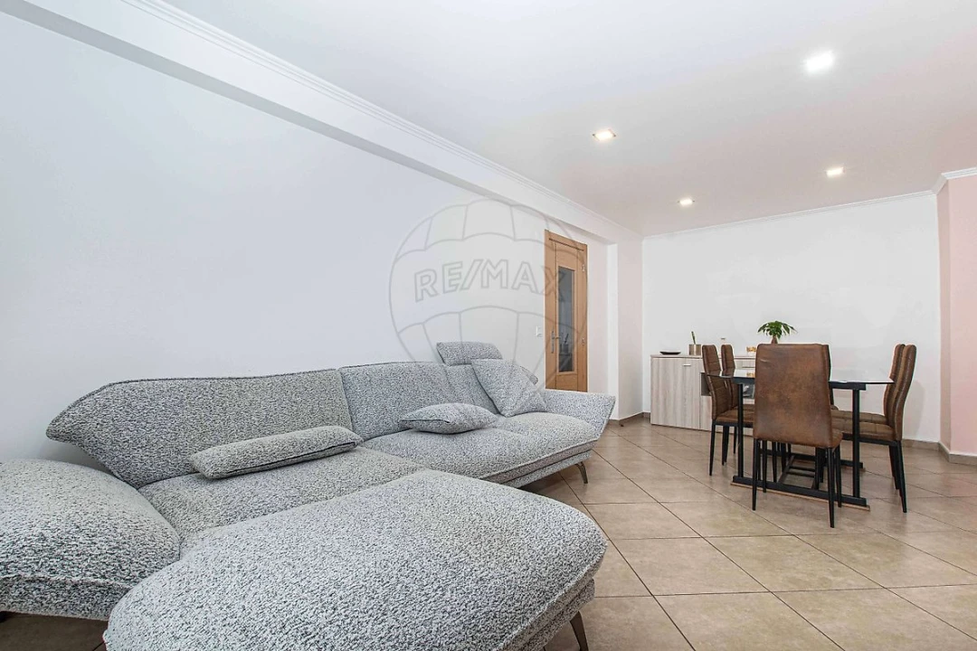Apartamento T3 para Venda em Vialonga Foto 17
