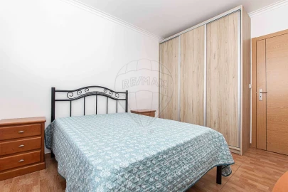 Apartamento T3 para Venda em Vialonga