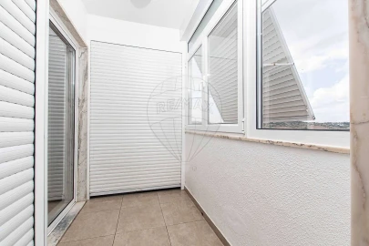 Apartamento T3 para Venda em Vialonga
