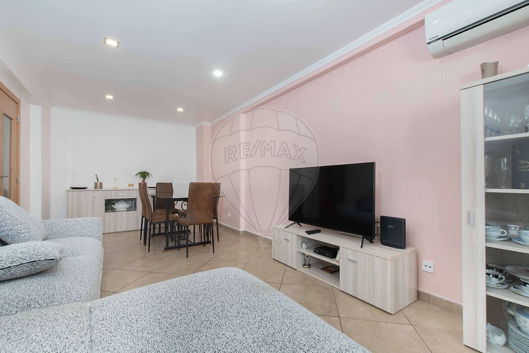 Apartamento T3 para Venda em Vialonga Foto 15