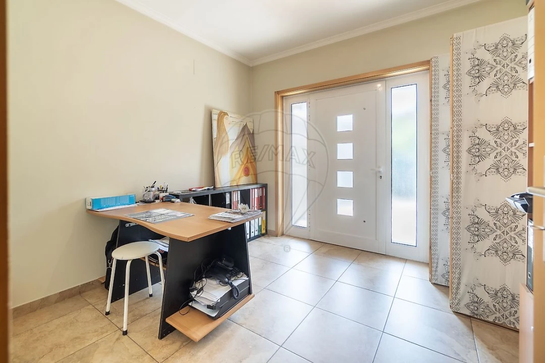 Moradia T3 para Venda em São Pedro de Castelões Foto 24