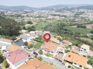 Moradia T3 para Venda em São Pedro de Castelões