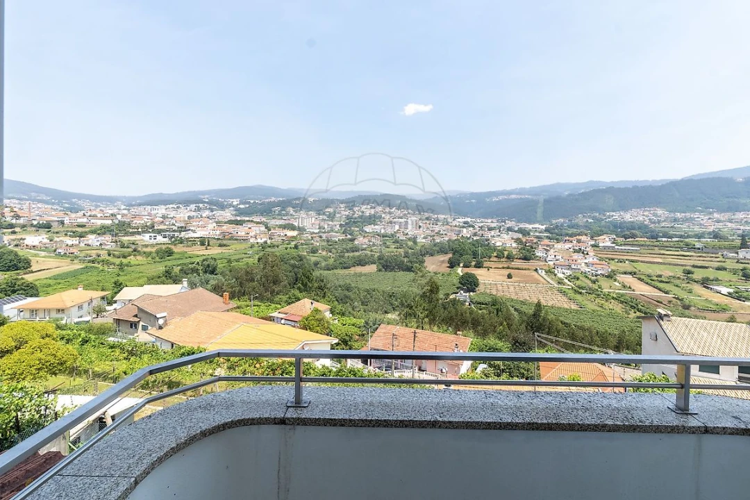 Moradia T3 para Venda em São Pedro de Castelões Foto 49