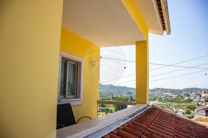 Moradia T3 para Venda em Almalagues