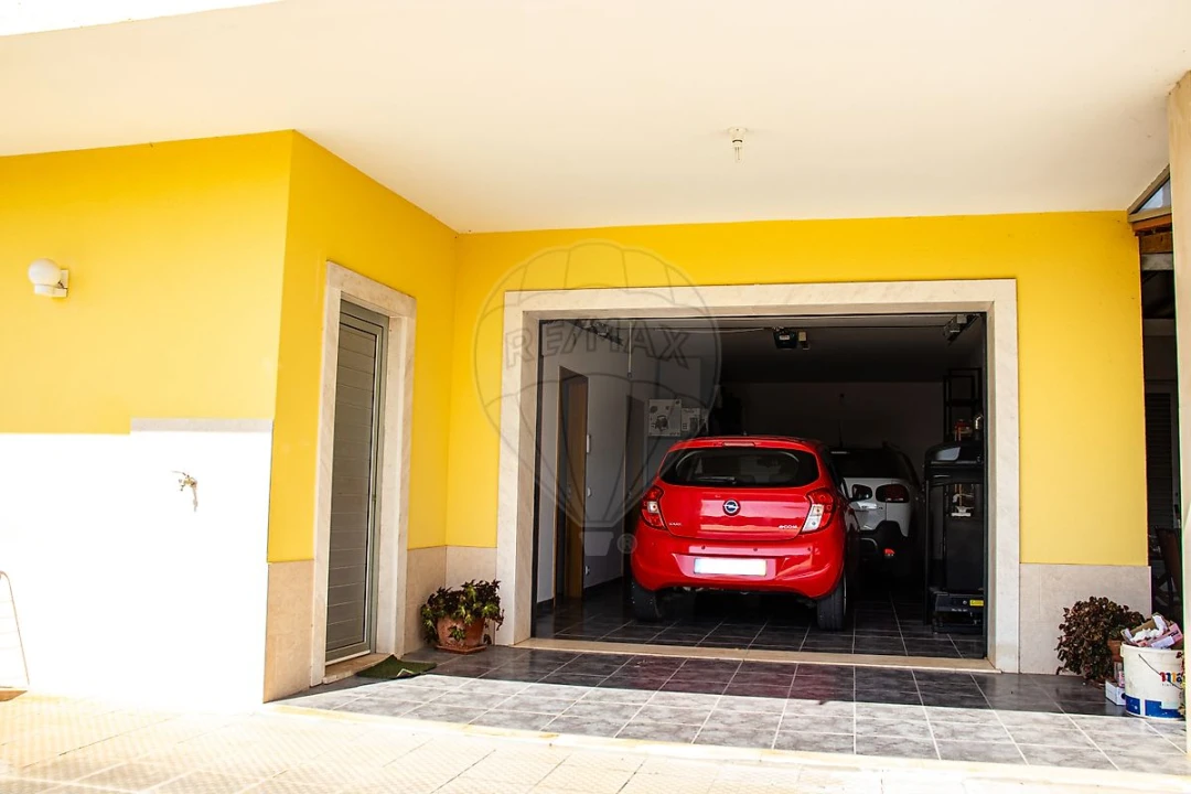 Moradia T3 para Venda em Almalagues Foto 38