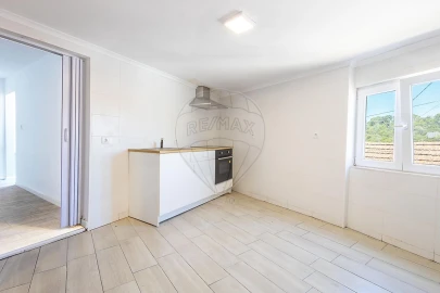 Moradia T3 para Venda em Aldeia Galega da Merceana e Aldeia Gavinha