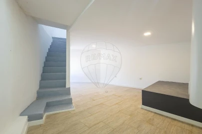 Moradia T3 para Venda em Aldeia Galega da Merceana e Aldeia Gavinha