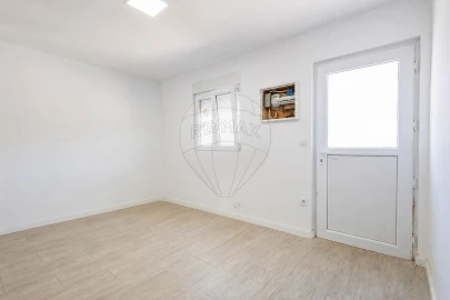 Moradia T3 para Venda em Aldeia Galega da Merceana e Aldeia Gavinha