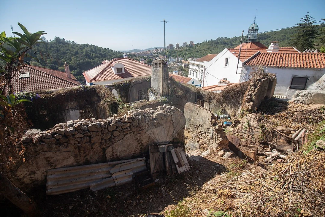 Moradia T10 para Venda em Alenquer (Santo Estêvão e Triana) Foto 3