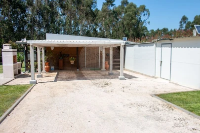 Moradia T4 para Venda em Bustos, Troviscal e Mamarrosa