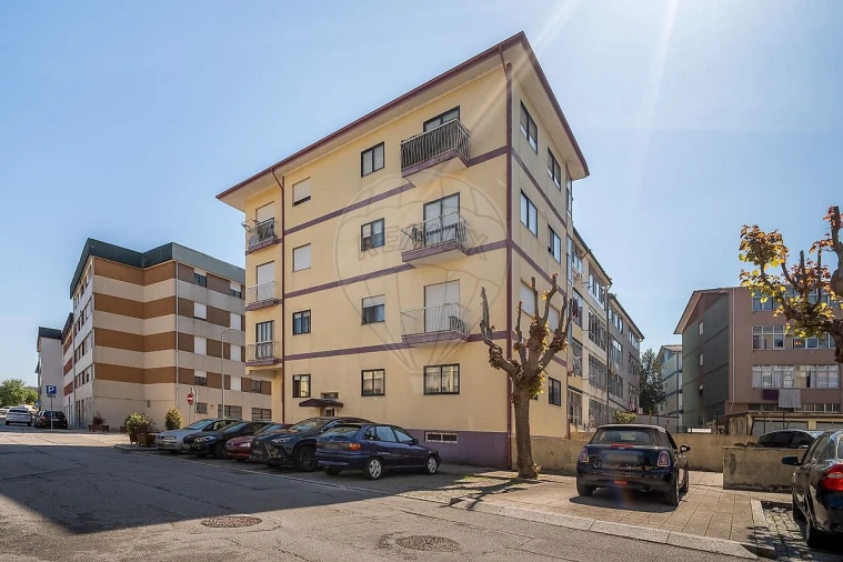 Apartamento T2 para Venda em Ermesinde Foto 19