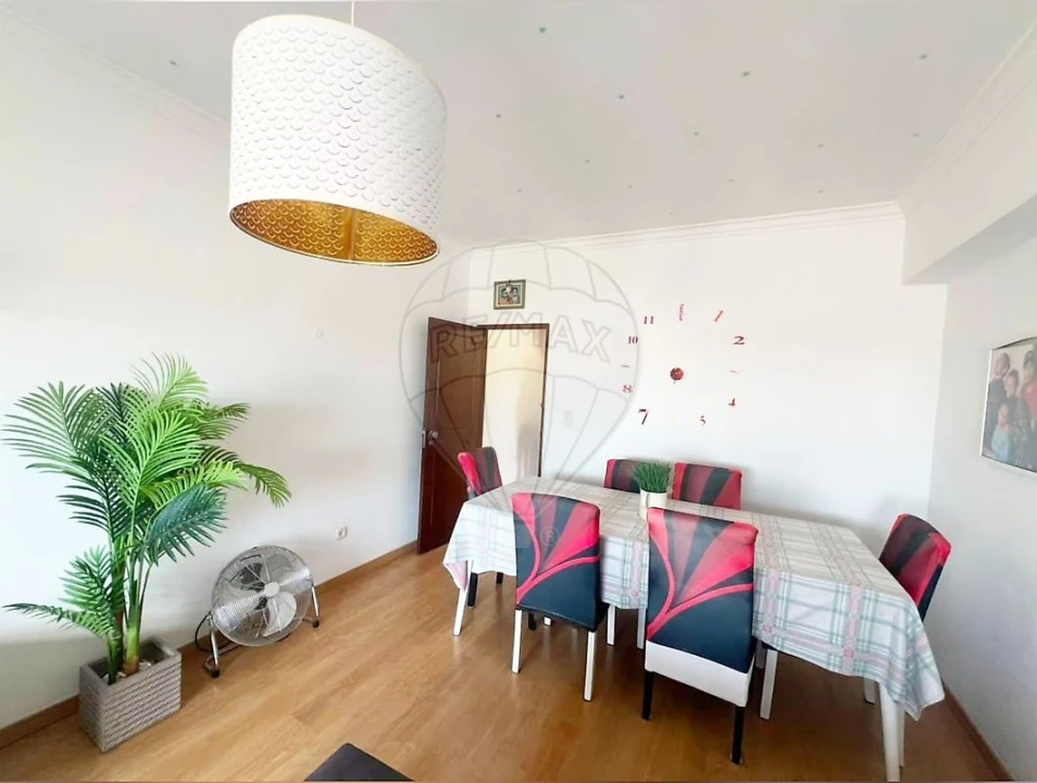 Apartamento T3 para Venda em Samora Correia Foto 8