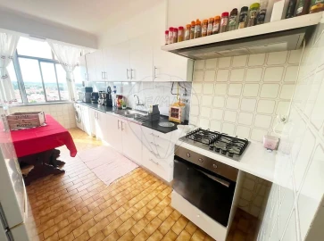 Apartamento T3 para Venda em Samora Correia