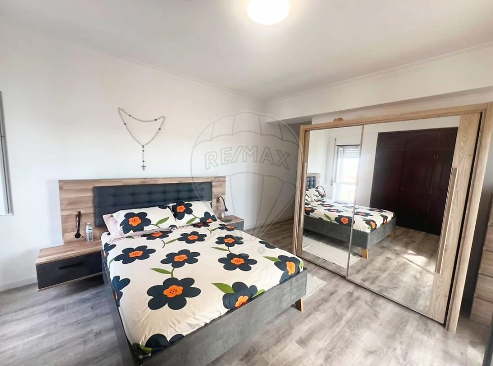 Apartamento T3 para Venda em Samora Correia Foto 5