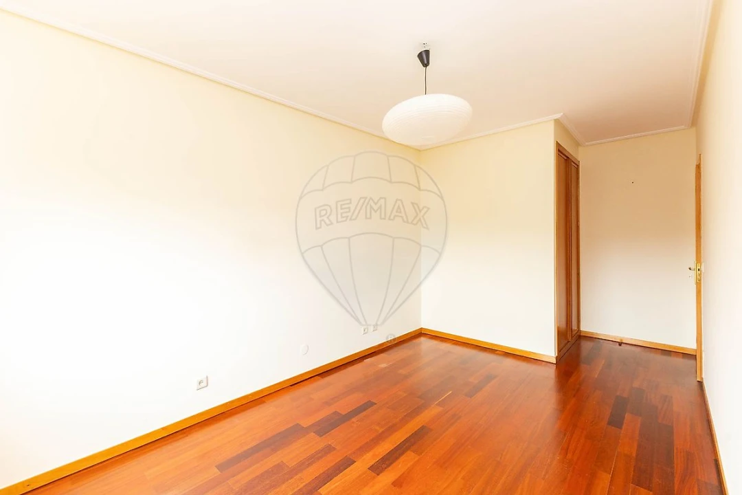 Apartamento T2 para Venda em Ermesinde Foto 21