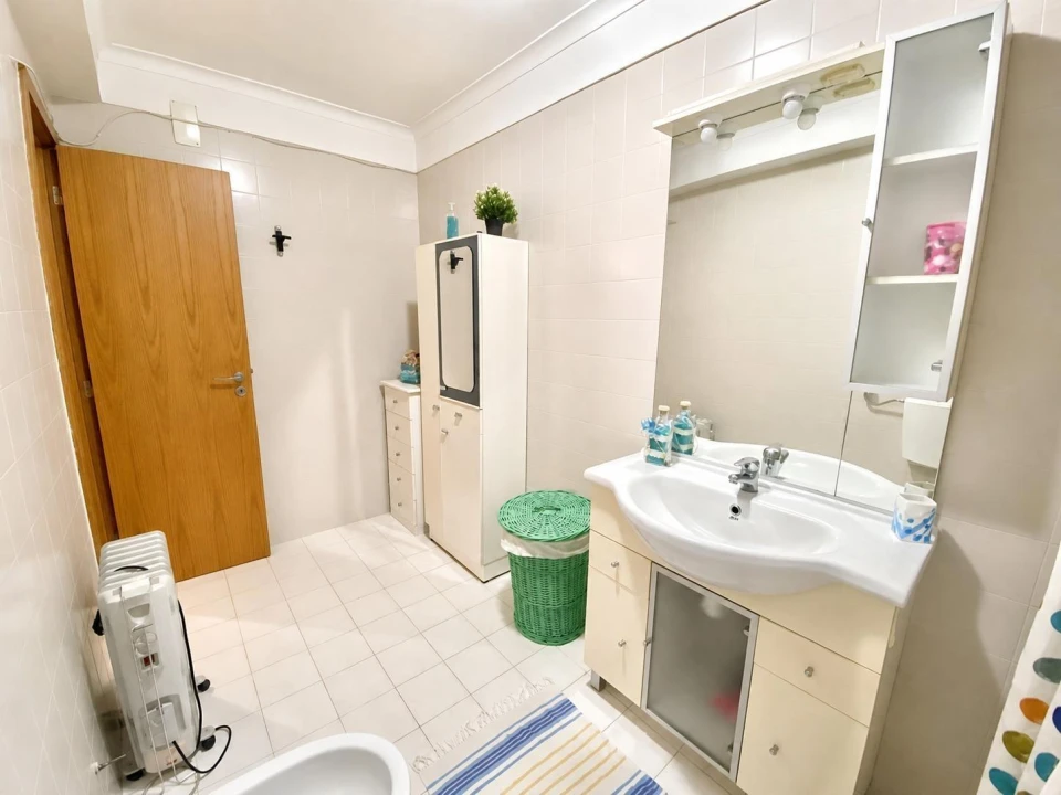 Apartamento T3 para Venda em Braga (Maximinos, Sé e Cividade) Foto 17