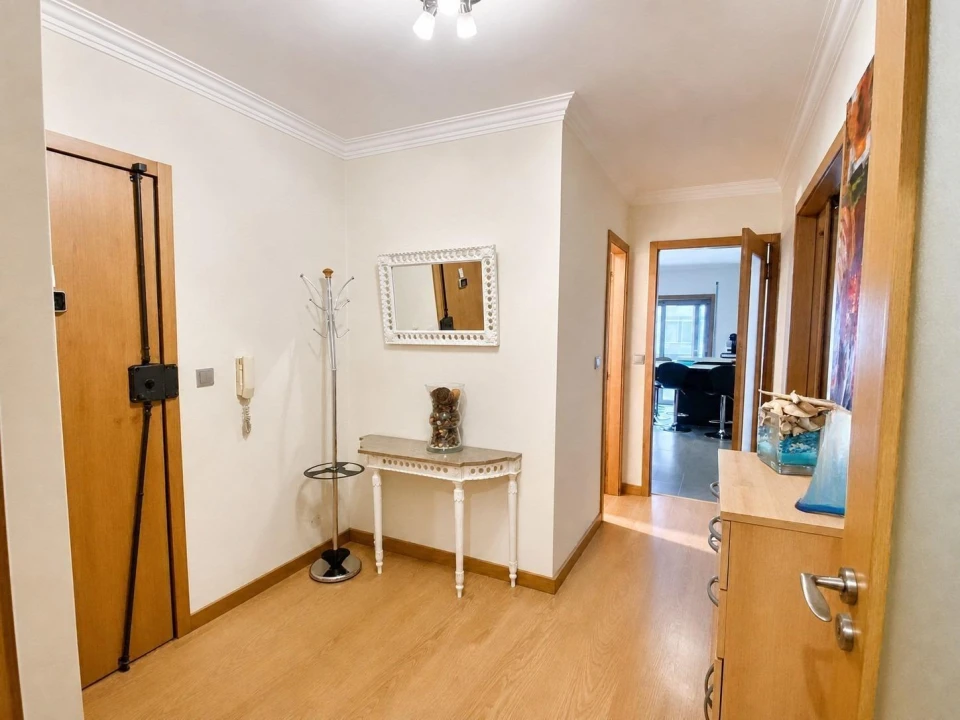 Apartamento T3 para Venda em Braga (Maximinos, Sé e Cividade) Foto 7
