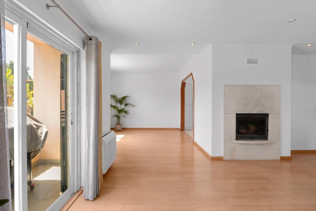 Moradia T5 para Venda em Oeiras e São Julião da Barra, Paço de Arcos e Caxias Foto 7