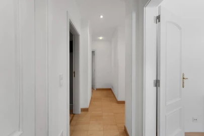 Moradia T5 para Venda em Oeiras e São Julião da Barra, Paço de Arcos e Caxias