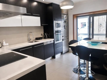 Apartamento T3 para Venda em Braga (Maximinos, Sé e Cividade)
